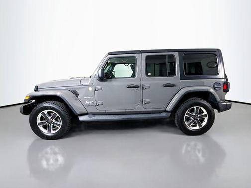 Sting-Gray Clearcoat 2019 Jeep Wrangler Unlimited Sahara