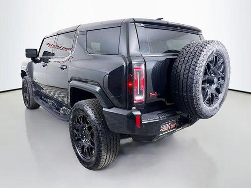 2024 GMC HUMMER EV SUV 2X