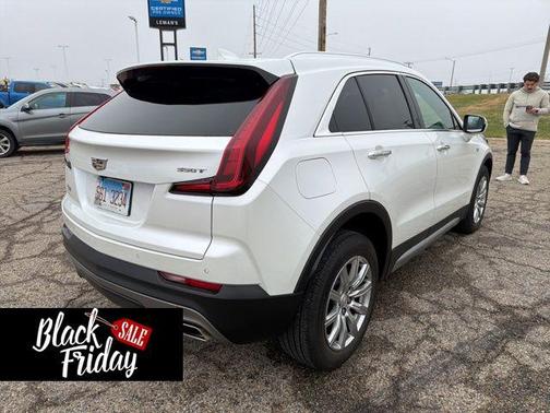 2023 Cadillac XT4 Premium Luxury