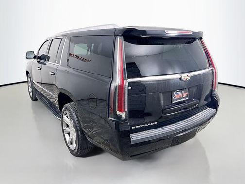 2019 Cadillac Escalade ESV Premium Luxury