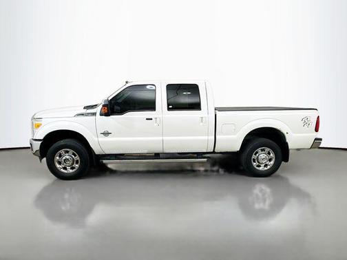 White Platinum Metallic Tri-Coat 2016 Ford F-250 Lariat