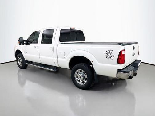 White Platinum Metallic Tri-Coat 2016 Ford F-250 Lariat