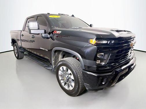 2024 Chevrolet Silverado 2500 Custom