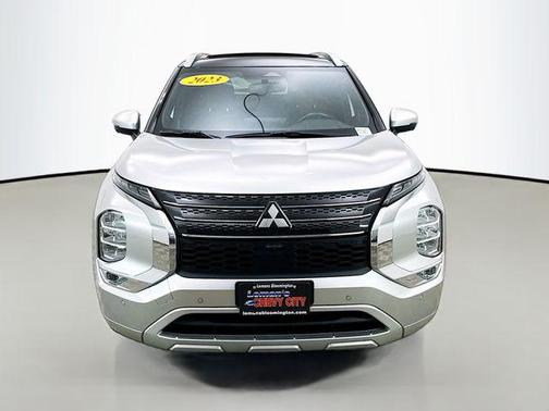 2023 Mitsubishi Outlander SEL 2.5 2WD