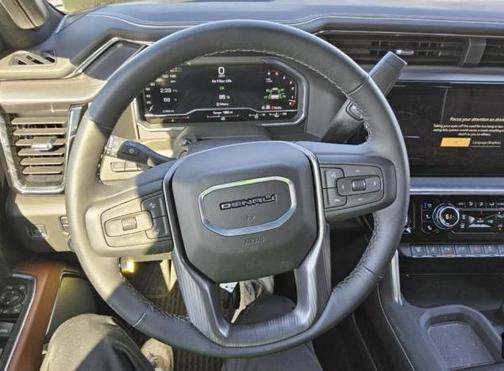 2025 GMC Sierra 3500 Denali