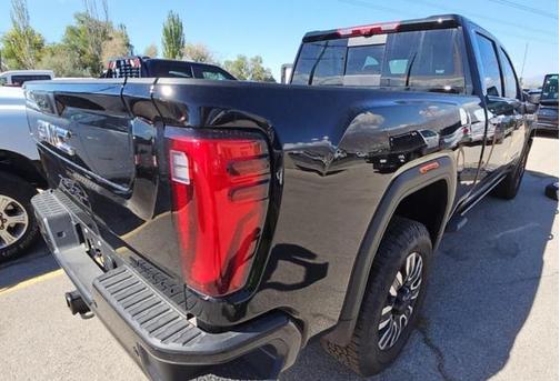 2025 GMC Sierra 3500 Denali