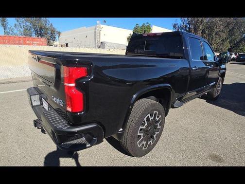 2025 Chevrolet Silverado 2500 High Country