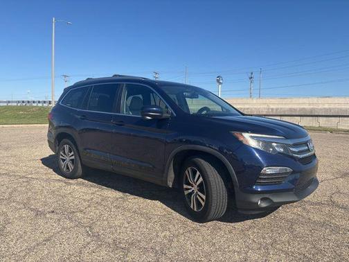 Steel Sapphire Metallic 2018 Honda Pilot EX-L