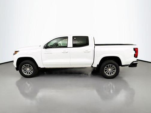Summit White 2026 Chevrolet Colorado LT