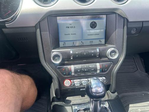 2016 Ford Mustang EcoBoost Premium