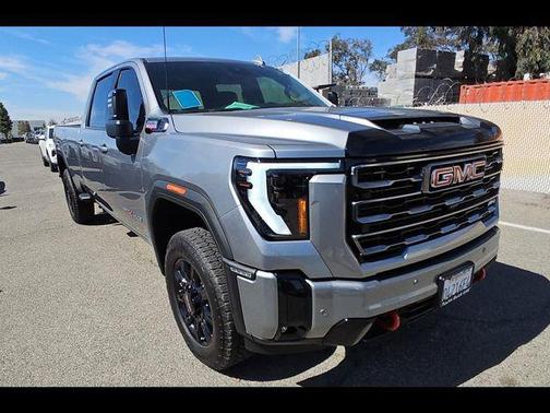 Sterling Metallic 2025 GMC Sierra 2500 AT4