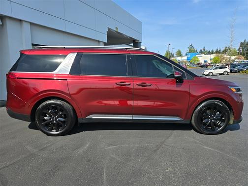 2024 Kia Carnival SX