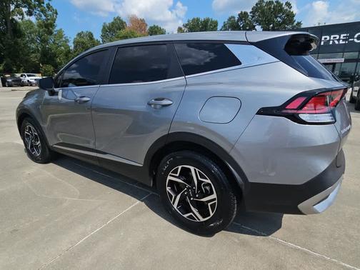 Steel Gray 2024 Kia Sportage LX