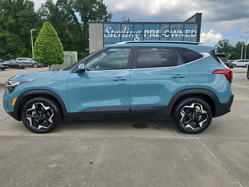 Pluton Blue 2024 Kia Seltos EX
