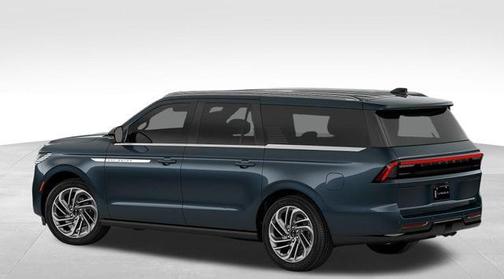 Flight Blue Metallic Clearcoat 2026 Lincoln Navigator Reserve