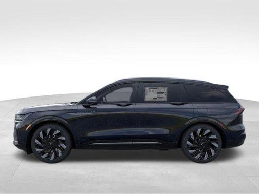 Infinite Black 2026 Lincoln Nautilus Reserve