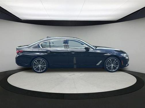 2021 BMW 530e Base
