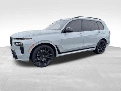 2024 BMW X7 M60i