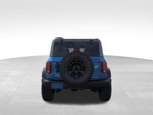 Velocity Blue Metallic 2026 Ford Bronco Badlands