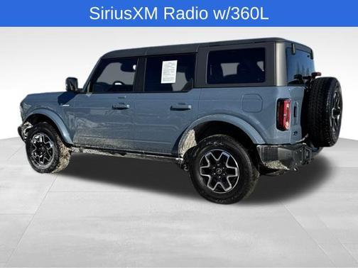 2023 Ford Bronco Outer Banks