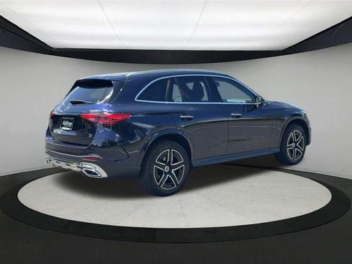 2023 Mercedes-Benz GLC 300 4MATIC