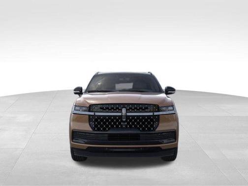 Sunrise Copper Metallic Pearlcoat 2026 Lincoln Navigator Black Label