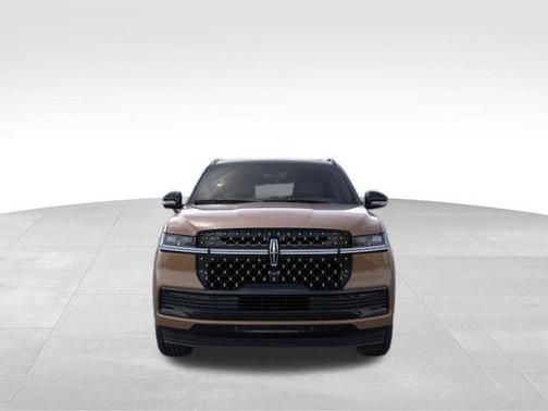 Sunrise Copper Metallic Pearlcoat 2026 Lincoln Navigator Black Label