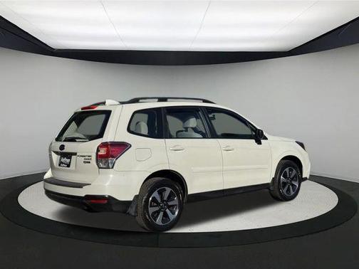 2017 Subaru Forester 2.5i