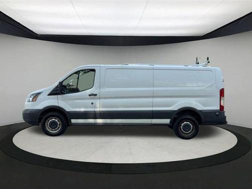 2017 Ford Transit-250 Base