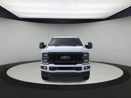 2025 Ford F-250 XLT