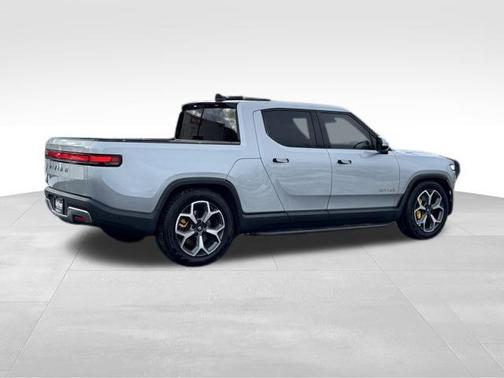 2022 Rivian R1T Adventure