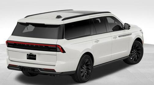 Pristine White Metallic Tri-Coat 2026 Lincoln Navigator Reserve