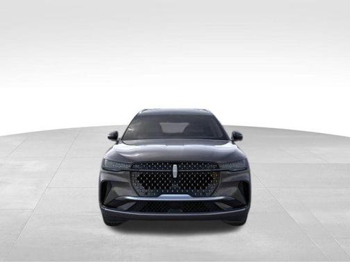 Chroma Caviar Dark Gray Metallic Clearcoat 2026 Lincoln Nautilus Black Label