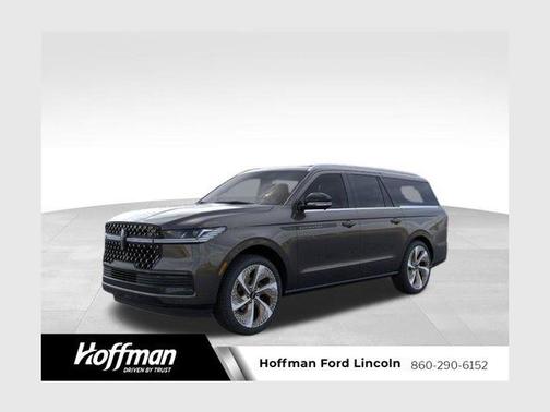 Chroma Caviar Dark Gray Metallic Clearcoat 2026 Lincoln Navigator Black Label