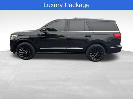 Infinite Black 2021 Lincoln Navigator Reserve