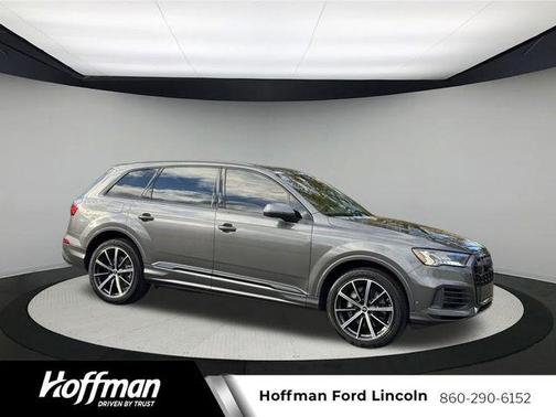 2023 Audi Q7 55 Premium Plus