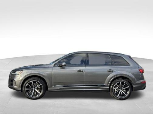2023 Audi Q7 55 Premium Plus