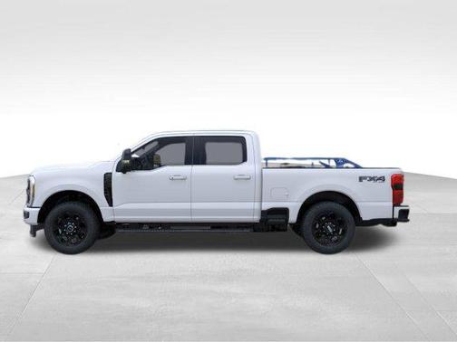 Star White Metallic Tri-Coat 2026 Ford F-350 Lariat