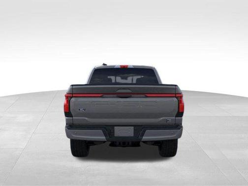 2025 Ford F-150 Lightning Platinum