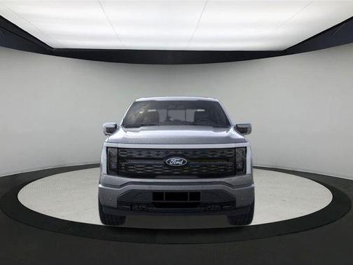 2025 Ford F-150 Lightning Platinum