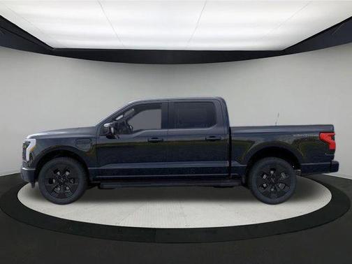 2025 Ford F-150 Lightning Platinum