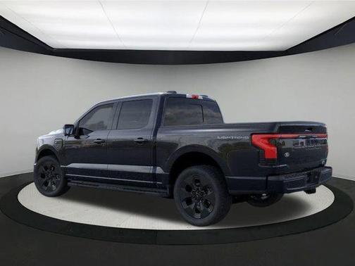2025 Ford F-150 Lightning Platinum