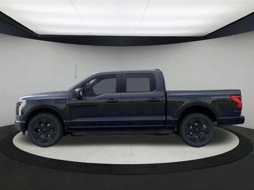 2025 Ford F-150 Lightning Platinum