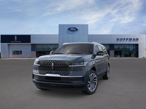 Flight Blue Metallic Clearcoat 2026 Lincoln Navigator Reserve