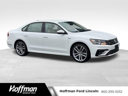 2018 Volkswagen Passat 2.0T R-Line