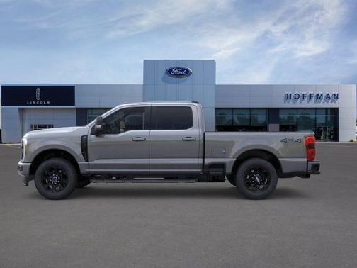 Carbonized Gray Metallic 2026 Ford F-250 XLT