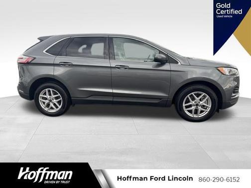 Carbonized Gray Metallic 2024 Ford Edge SEL