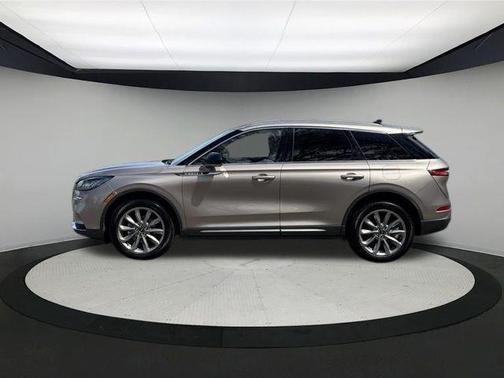 2021 Lincoln Corsair Standard