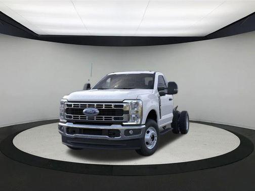 2025 Ford F-350 XL
