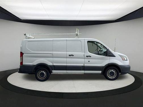 2016 Ford Transit-150 Base